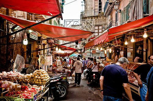 Palermo tra mercati e storia