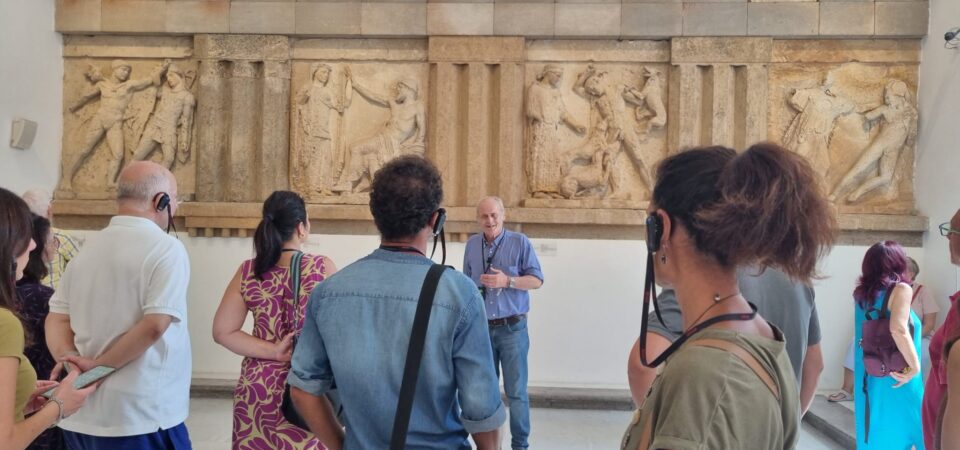 Museo Archeologico Salinas Palermo Esplora SIti Sicilia metope persone